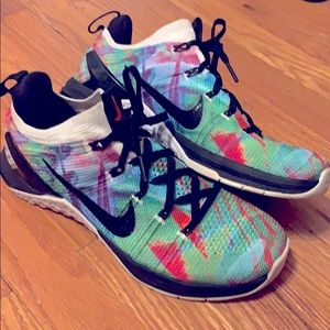 Nike Metcon “WOD Paradise” Flyknit Crossfit Shoes